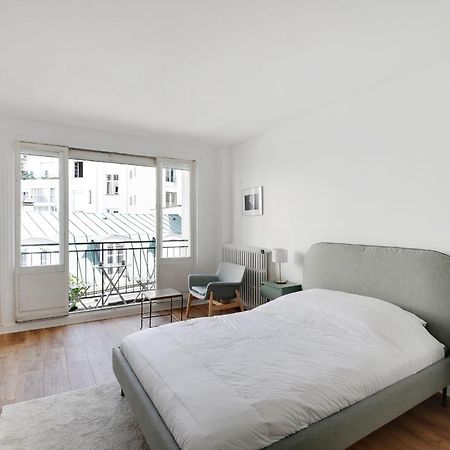 Bright Studio For 2 - Champs-Elysees パリ エクステリア 写真